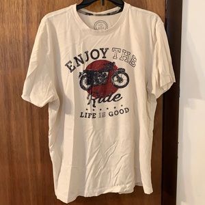 3/$10 🤑 Men’s life is good motorcycle tee